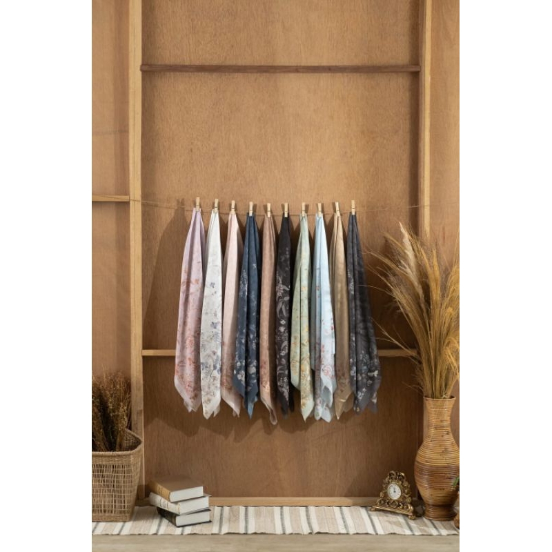 Azalea Scarf by Jingga Scarves