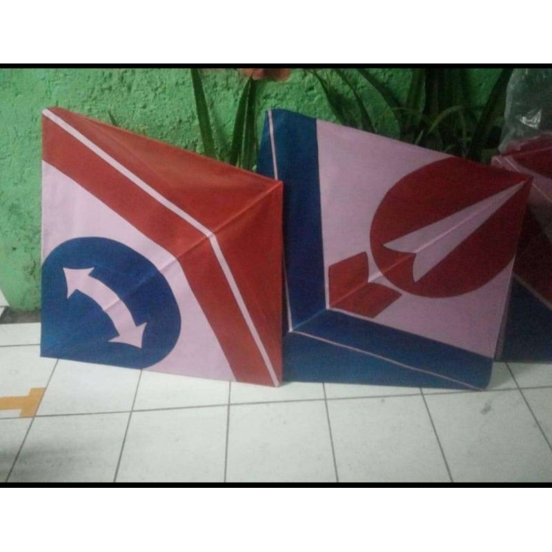 termurah 10 pcs  layangan aduan stelan giblur ukuran 110 cm