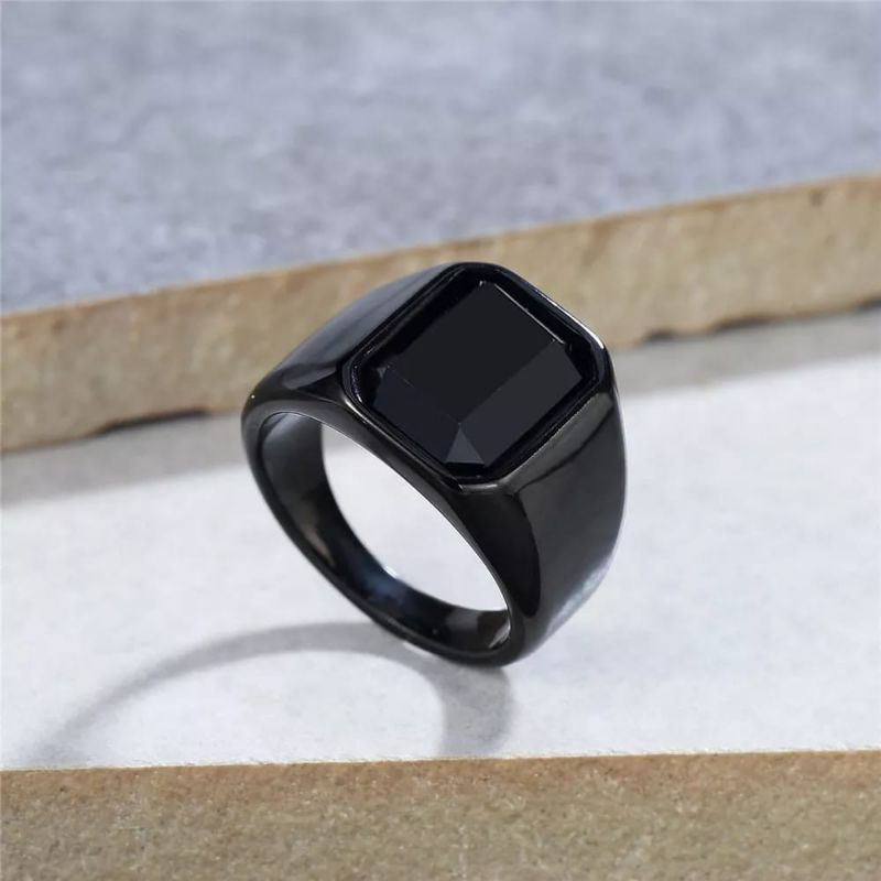 cincin titanium pertama hitam pria dewasa terbaru
