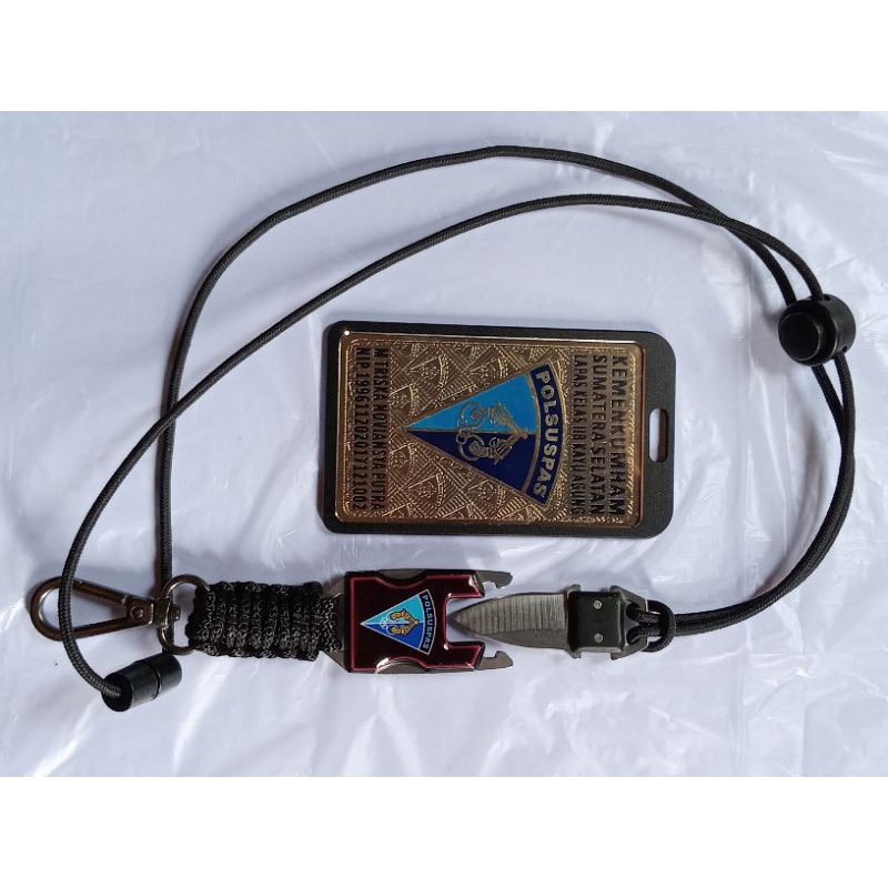 

id card polsuspas logam 1 sisi ,lanyar nife custom background