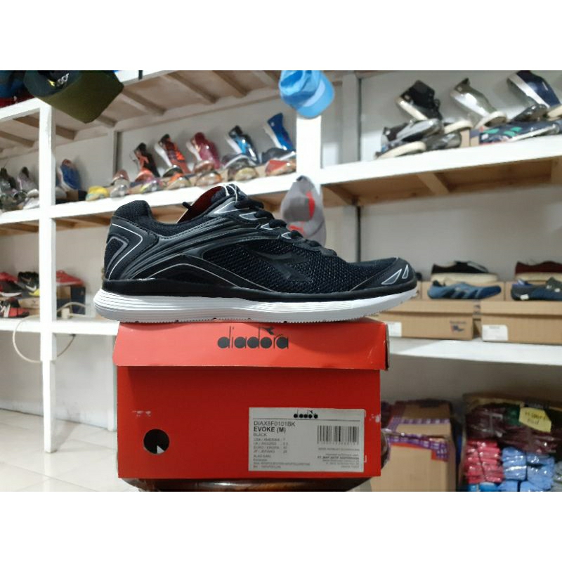 SEPATU DIADORA EVOKE ORIGINAL BNIB