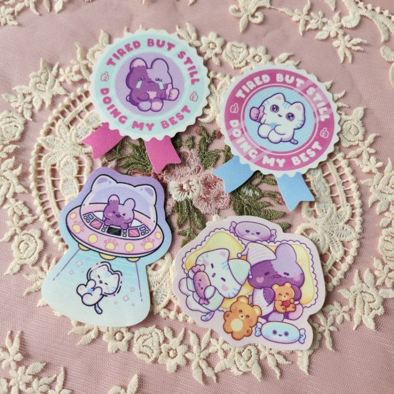 

Leendoodles - UFO, Sleepover, Award, Kucing GaWrong Die Cut Glitter Sticker