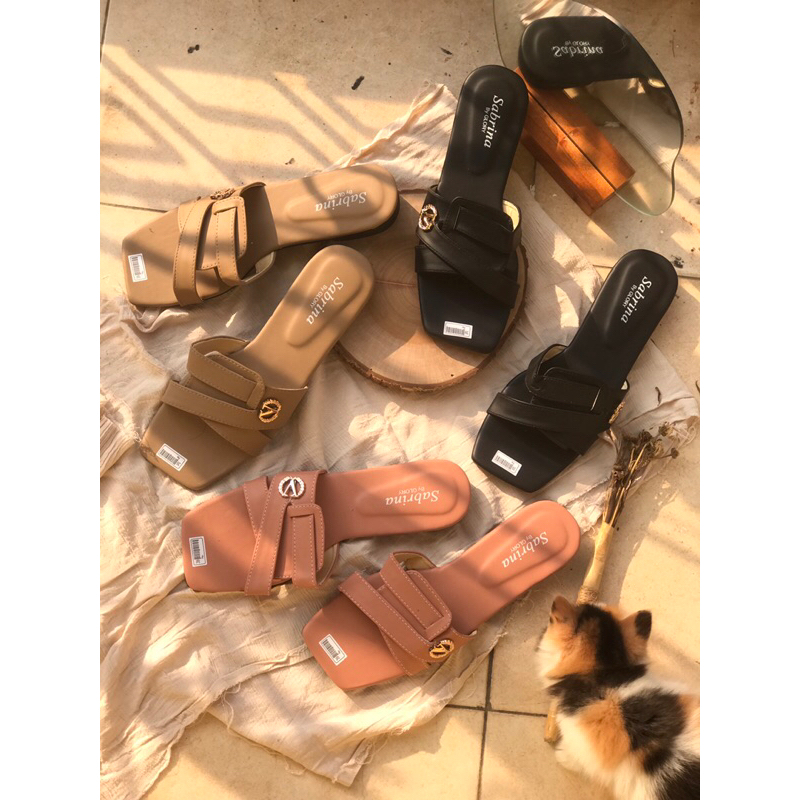 sandal teplek wanita terbaru, sendal flip flop wanita, sandal kekinian, sandal selop sendal slip on 