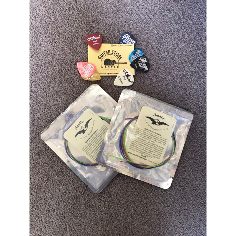 Senar ukulele merk Aquila nylgut, senar raket kentrung