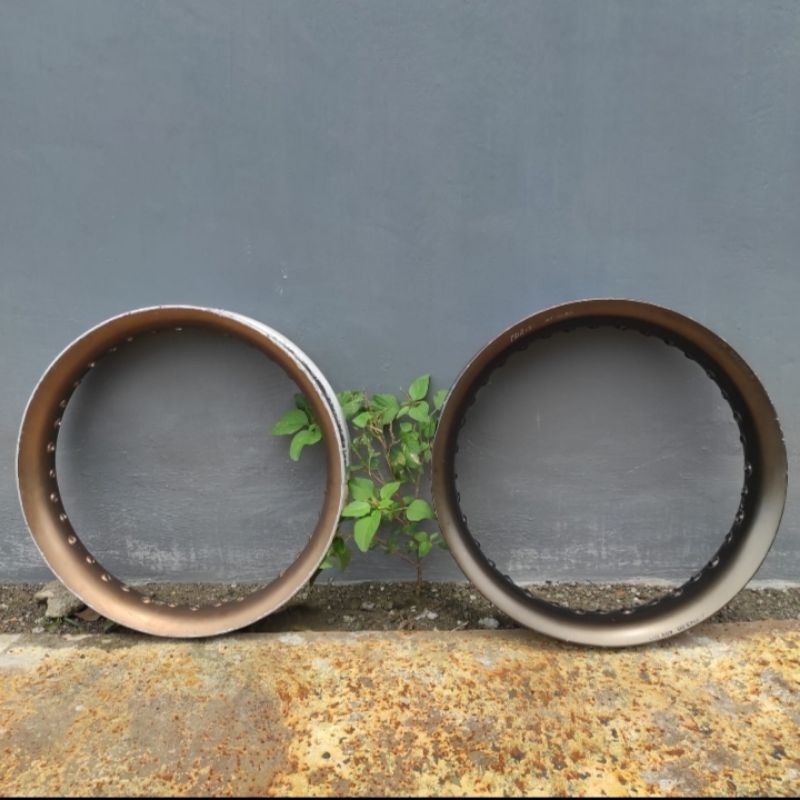 VELG TDR SETENGAH LINGKARAN U SHAPE RING 17 UK300 WILWOOD UK250