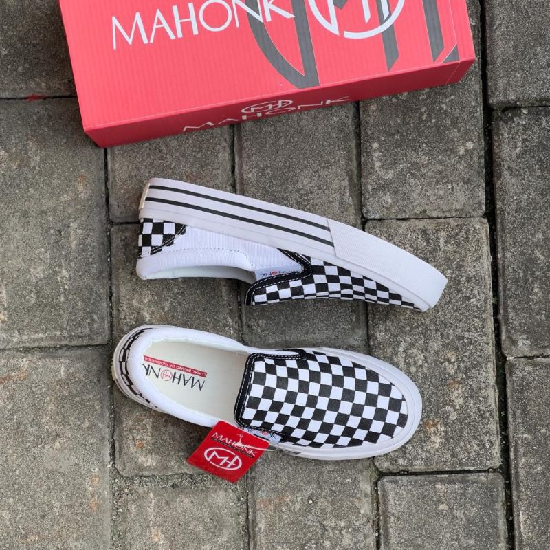 Sepatu Mahonk - Slip On Catur Gr2 Sepatu Sneakers Casual Pria Wanita Original Lokal Made in Indonesia