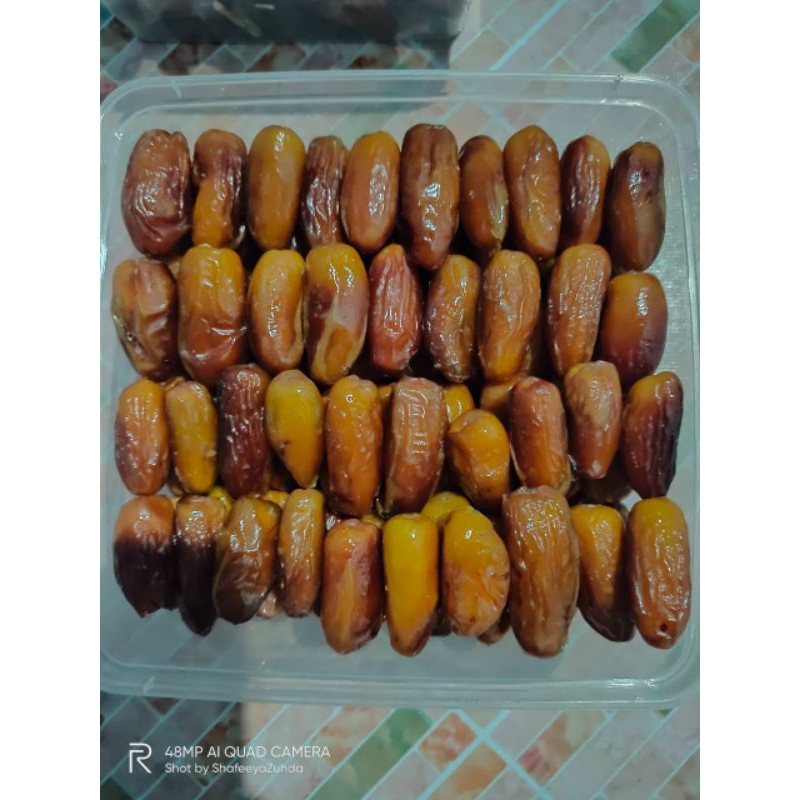 

Kurma Tunis Madu