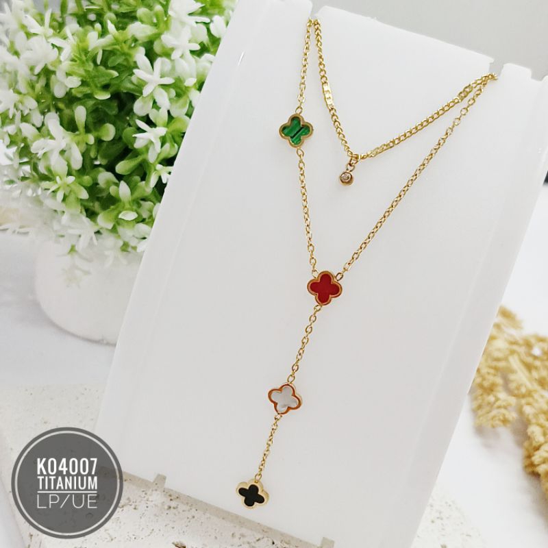 Kalung Titanium double layer Clover gold K04007