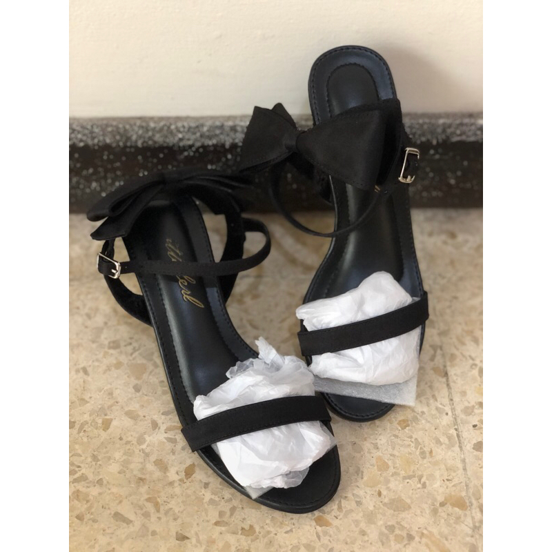 Preloved Ittaherl Rona Blockheels 60mm size 36