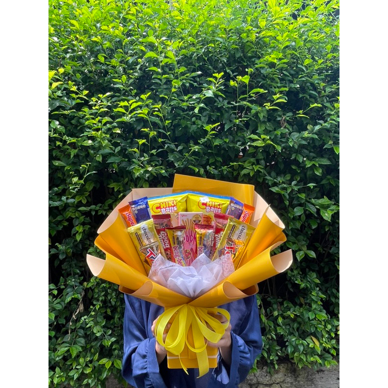 

Buket Snack mix / Buket Makanan / Buket Wisuda/ buket Ulangtahun / snack bouquet