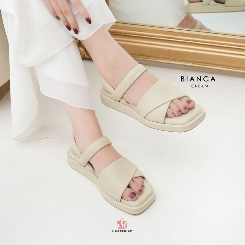 Damelia Bianca Sandal Wanita