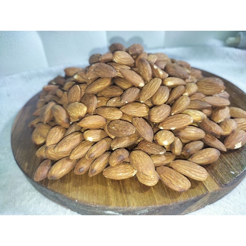 

KACANG ALMOND PANGGANG