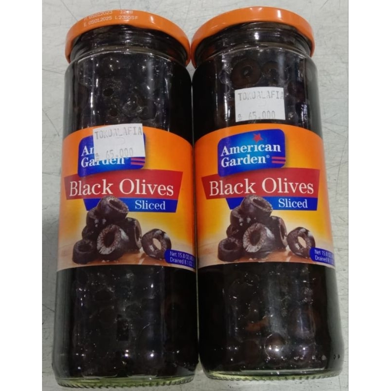 

Buah Zaitun Hitam Irisan / Black Olives Sliced American Garden 450gram