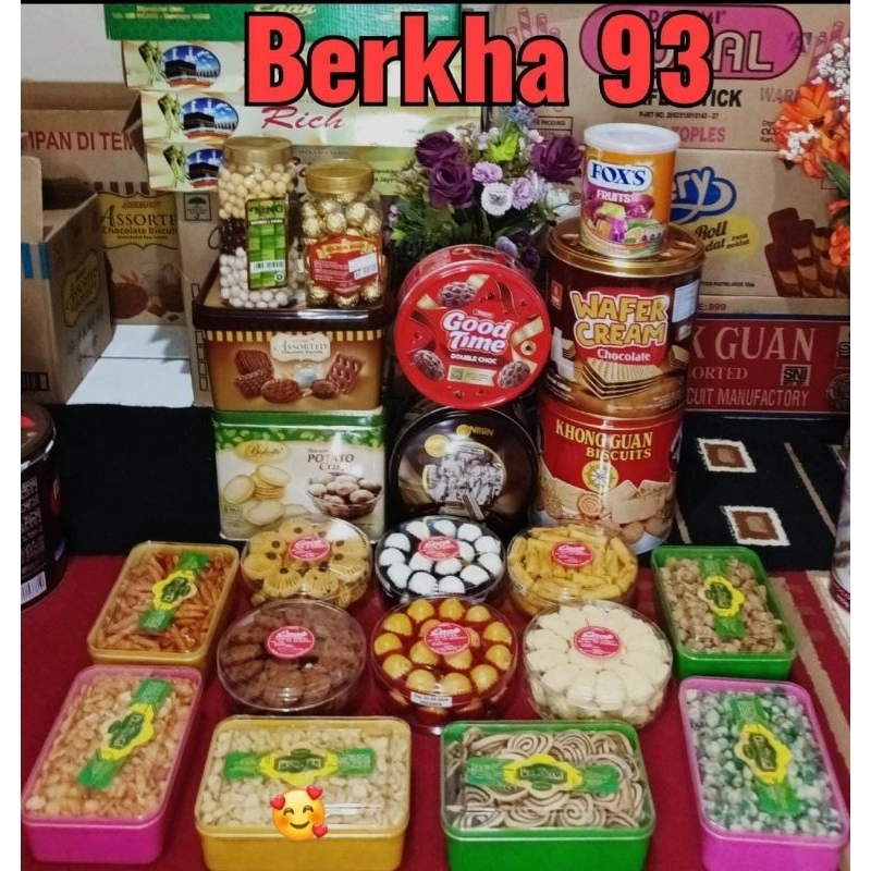 Paket jajan Lebaran Parcel Kue Lebaran Parcel Lebaran
