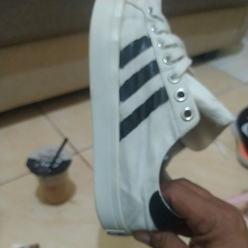 sepatu second import