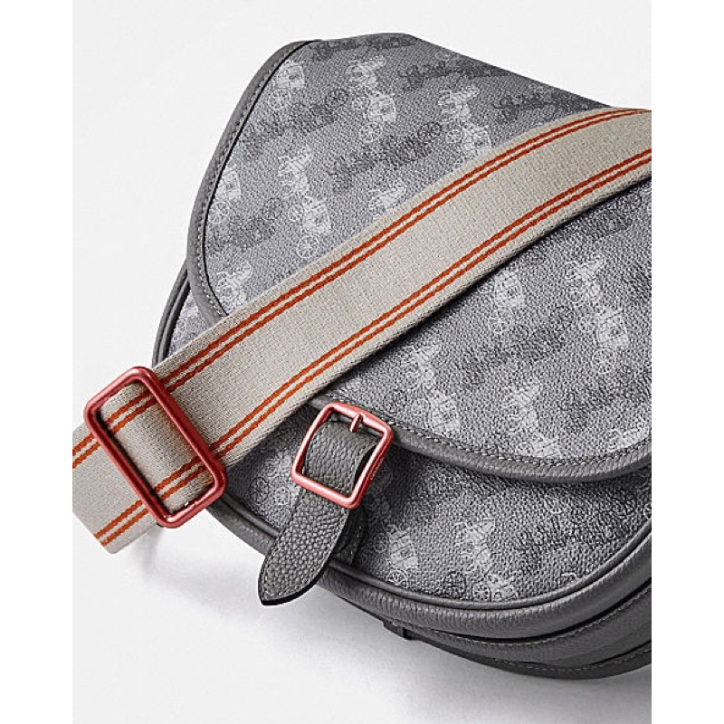 Coach Hitch Crossbody With Horse And Carriage Print (C5383)