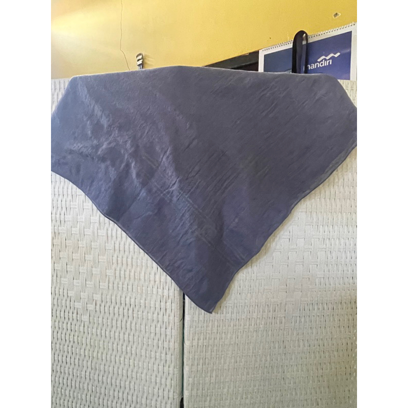 preloved scarf mahata essential ria miranda