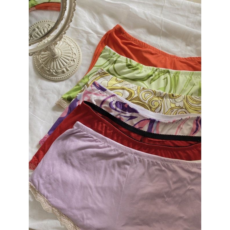 Celana Dalam CD Wanita XL