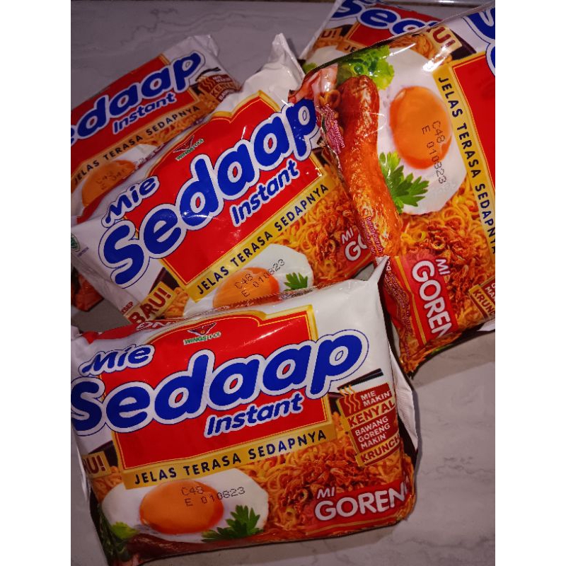 

MIE INSTAN SEDAP GORENG