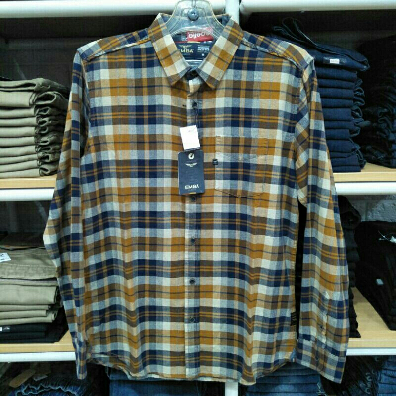emba kemeja kotak kotak lengan panjang pria