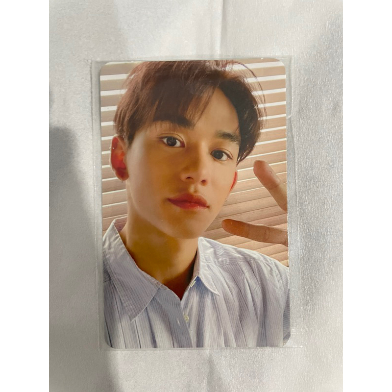 Photocard / PC Lucas Super One (Asia, B version)