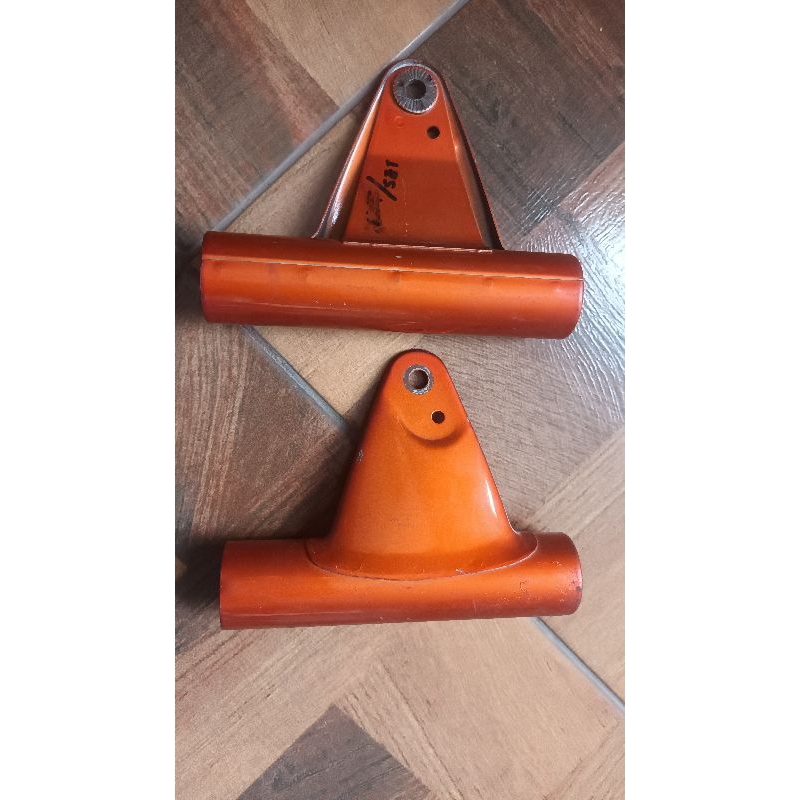 kupingan lampu yamaha twin as3