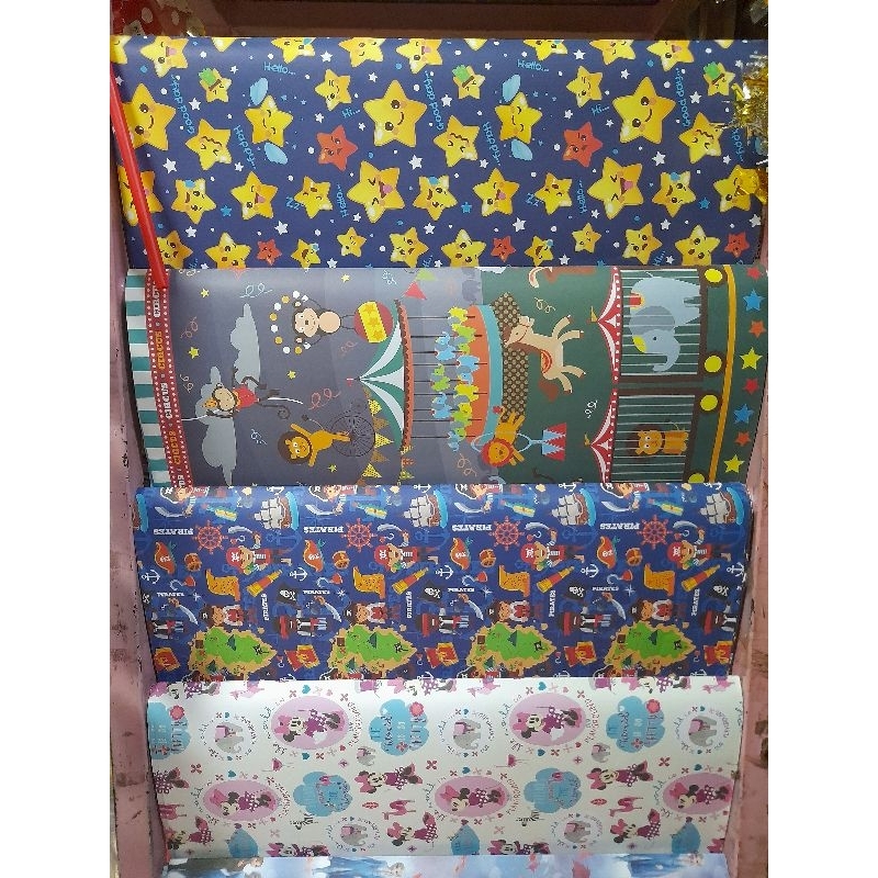 

kertas kado polos/ motif sansan wawa bagus kecil