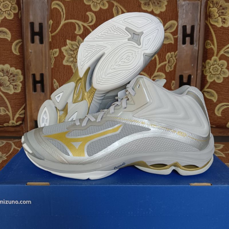 sepatu mizuno voli wlz 6 original