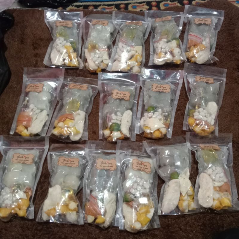 

Baso Aci TERLARIS Isi Komplit /Makanan Siap saji