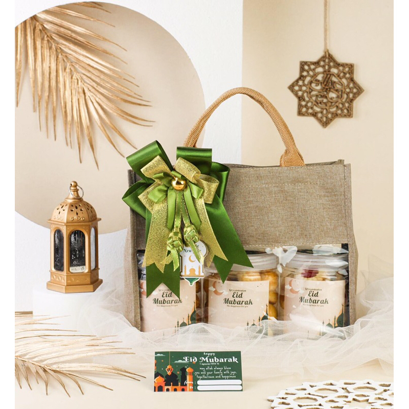 

Raya Hampers