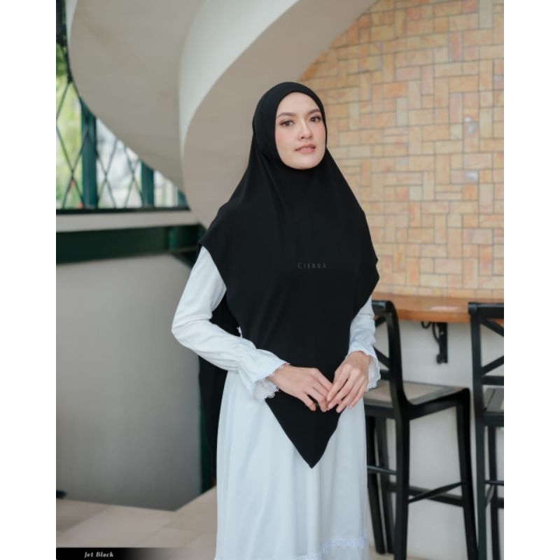 Bergo Nona by Cierra