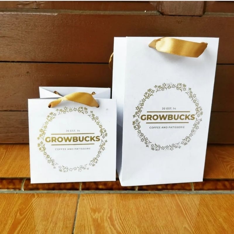 

Paperbag Kue Kering Custom - Desain dan Ukuran Gratis Sesuai Permintaan | Ideal untuk Hampers Lebaran, Natal, dan Acara Spesial | Kualitas Tinggi, Ramah Lingkungan