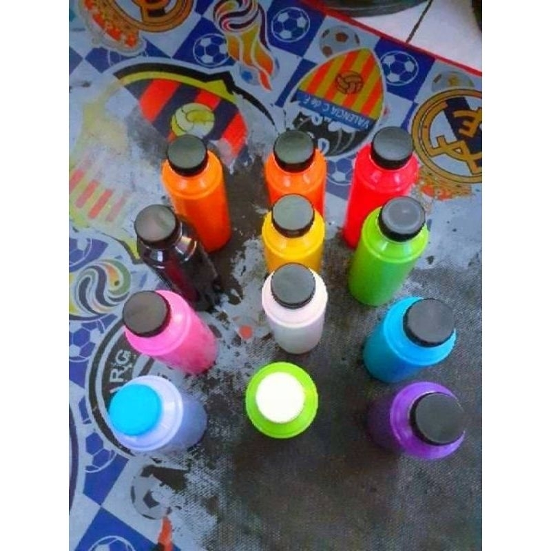 

cat lukis kanvas-akrikil-gabus/ cat akrilik kemasan 250ml isi 6 warna