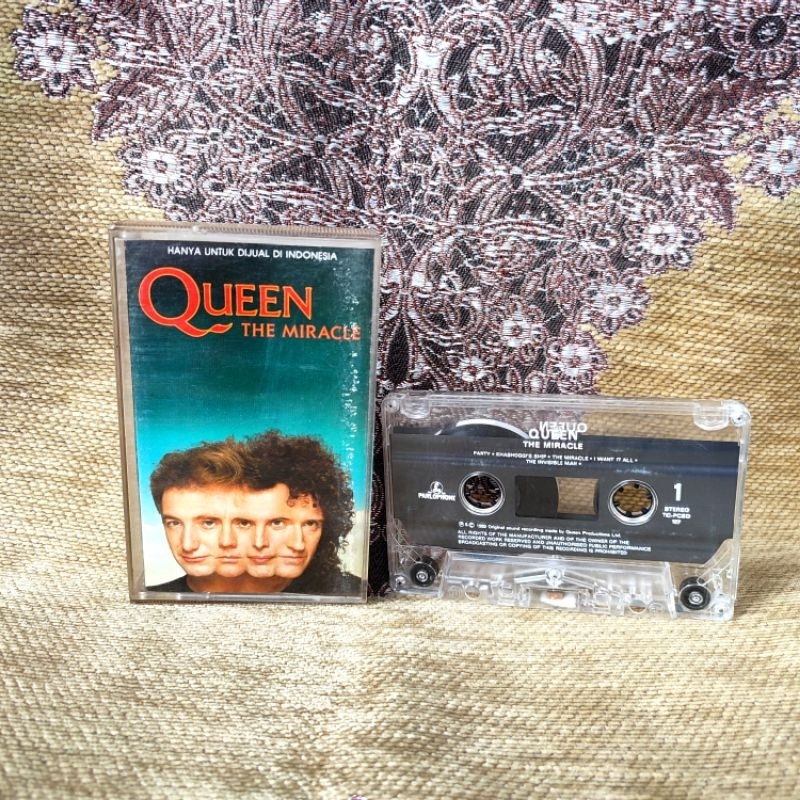 Kaset Queen The Miracle