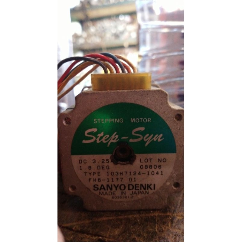 Steper Nema 23 Sanyo Denki 3,25A