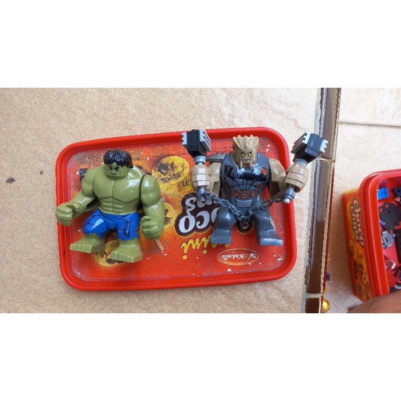 lego hulk dan black dwarf