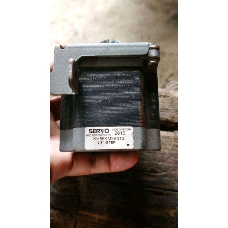 Steper Motor Servo nema 23. 3,8A Kabel 4 dan 6