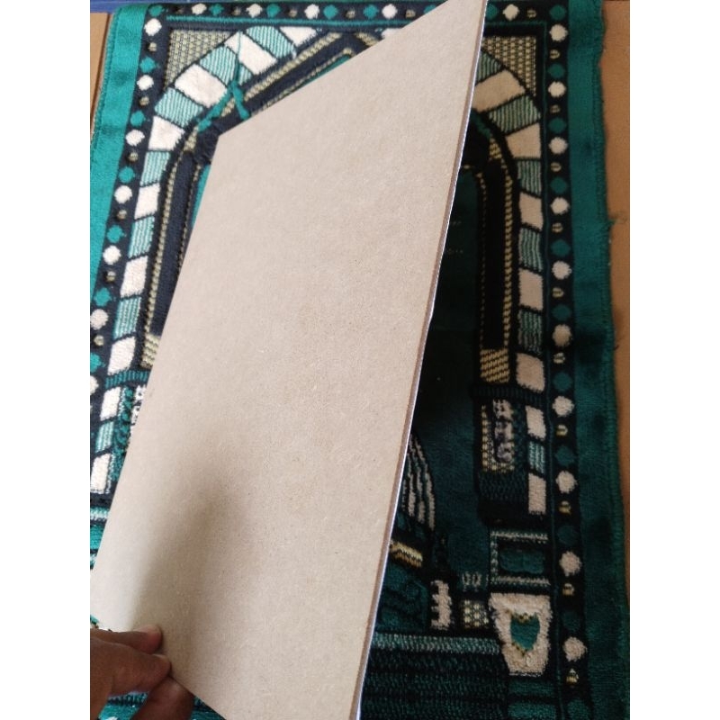 

D3W! kolase biji bijian tema puasa ramadhan