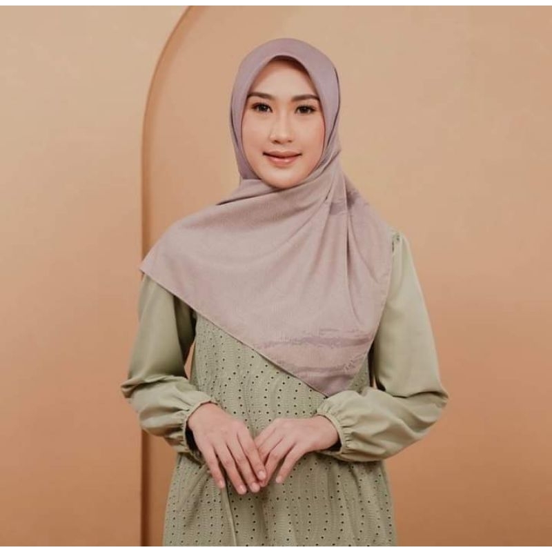 Zoya Scraf Imazi segiempat polos voal Terbaru