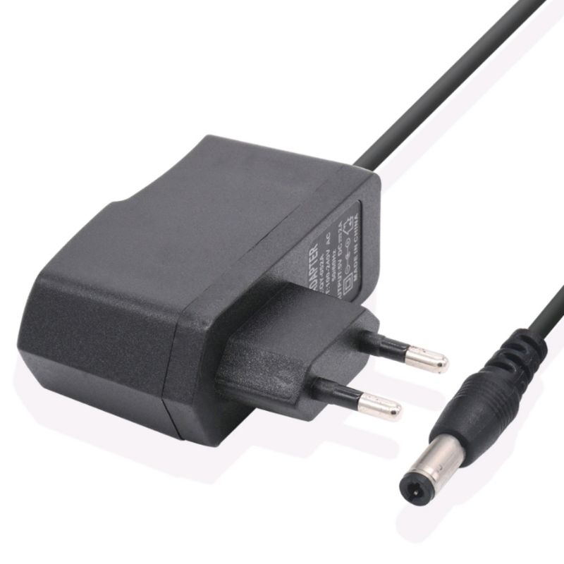 ADAPTOR DC 12 VOLT 3A / 2A UNIVERSAL