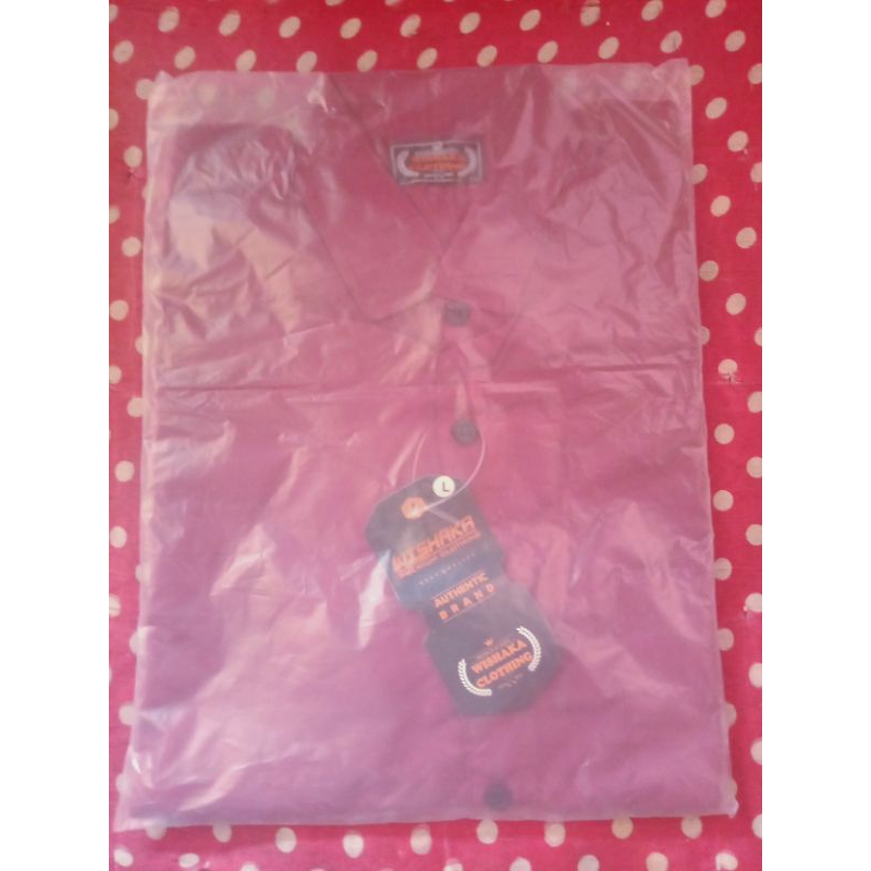 kemeja polos pria merah maroon