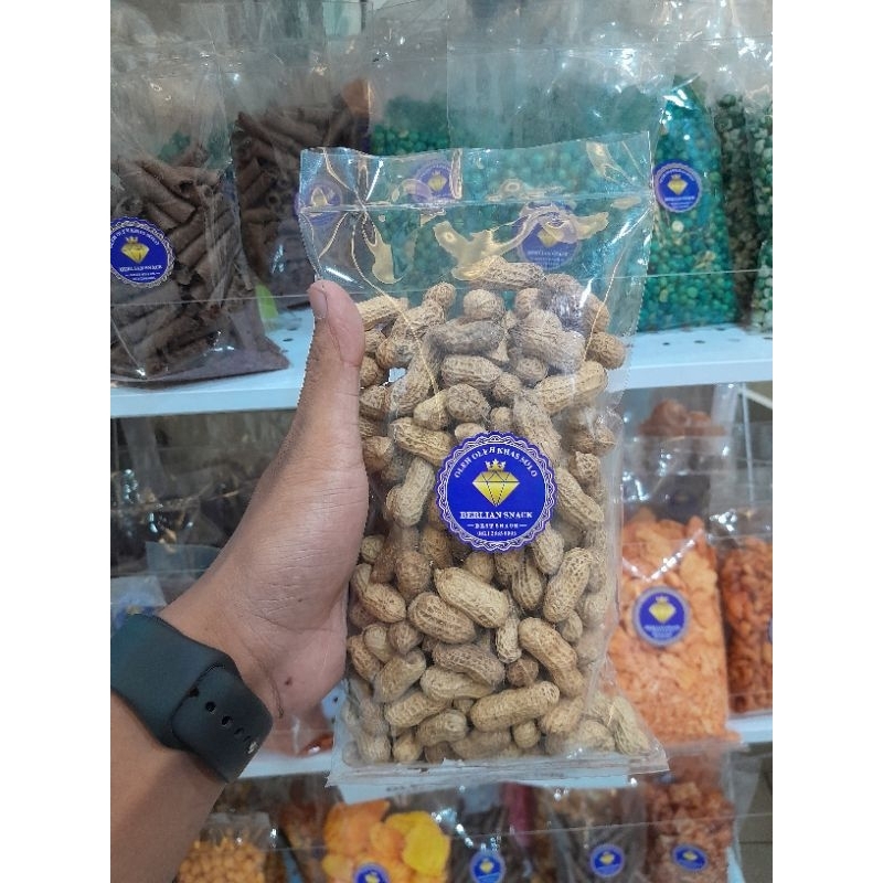 

SERBA 10 RIBU KACANG OVEN SNACK KILOAN