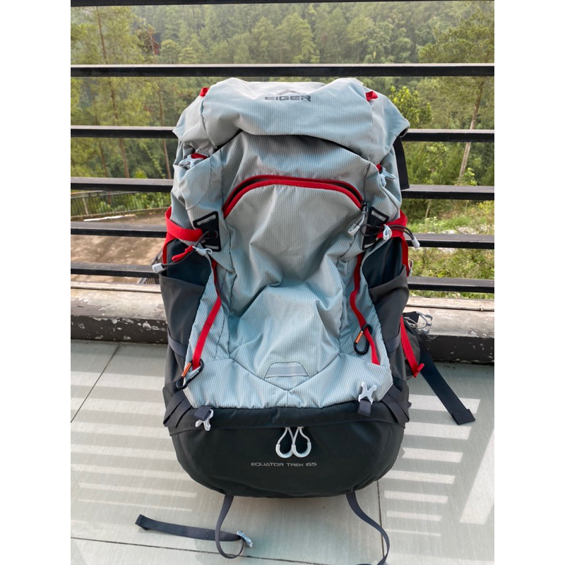 carrier eiger equator trek 65L