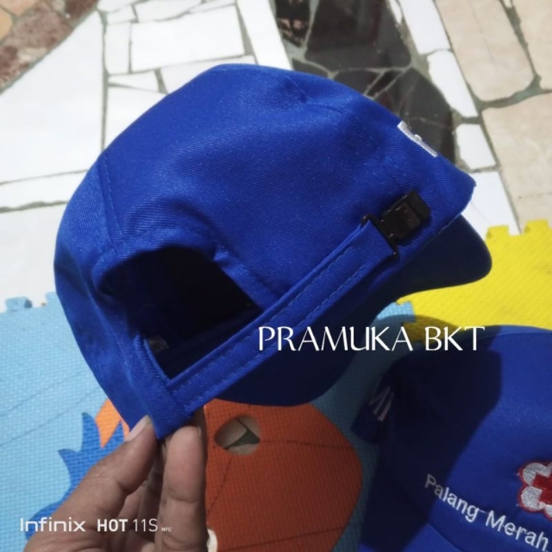 Topi biru PMI bordir halus / PMI madya bijian