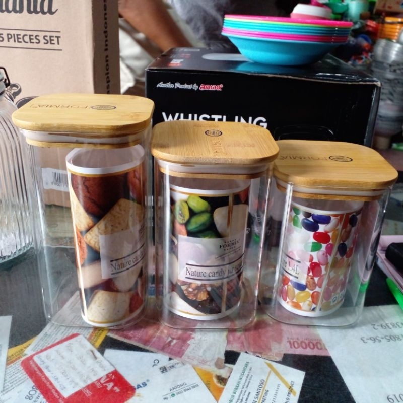 Toples kaca Tutup Kayu FORMIA SB