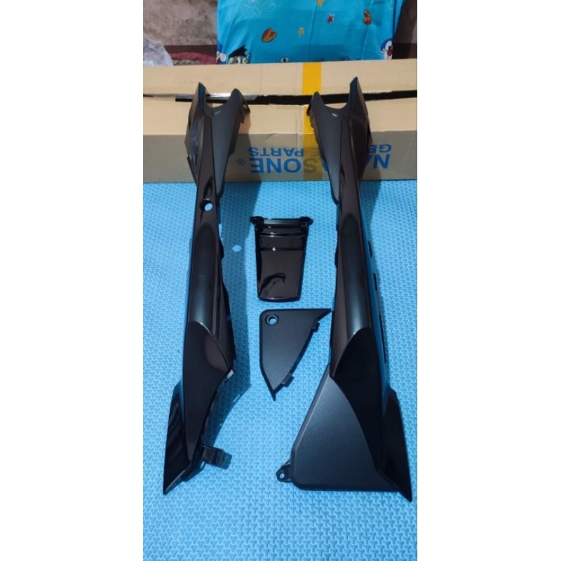 Body Belakang / Body Samping Yamaha Rxz Catalizer Malaysia.