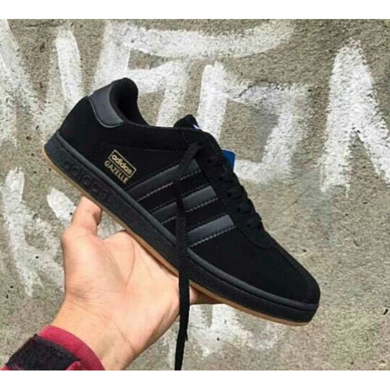 Bayar ditempat sepatu kets pria wanita new 4did4s gazelle neo terbaru/sneakers model baru 2023 adid4s Gazelle/sepatu sekolah hitam polos/sepatu sneakers sekolah full black/sneakers wanita pria hitam polos/sepatu casual/sepatu formal/sepatu trend masa kini