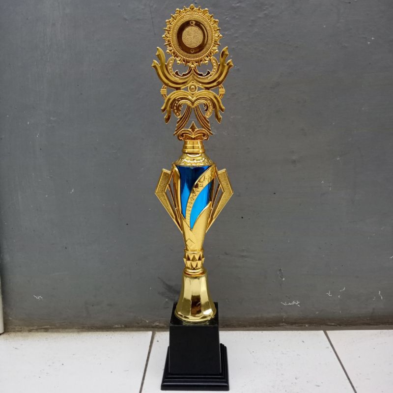 Piala 116 FG 11 PA Tinggi 51cm