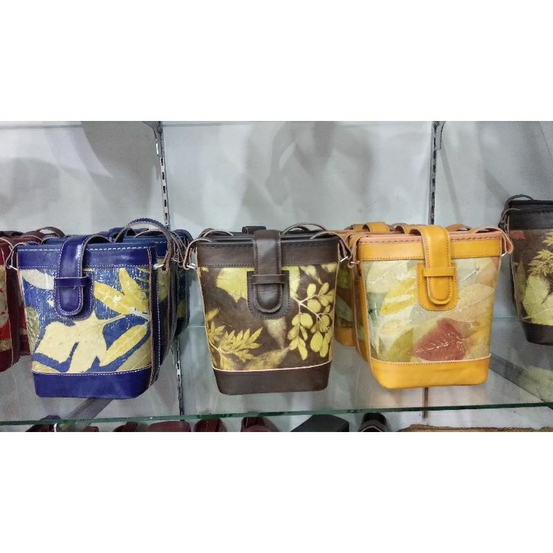 Tas Kulit EcoPrint Selempang / Slingbag Leather Ecoprint