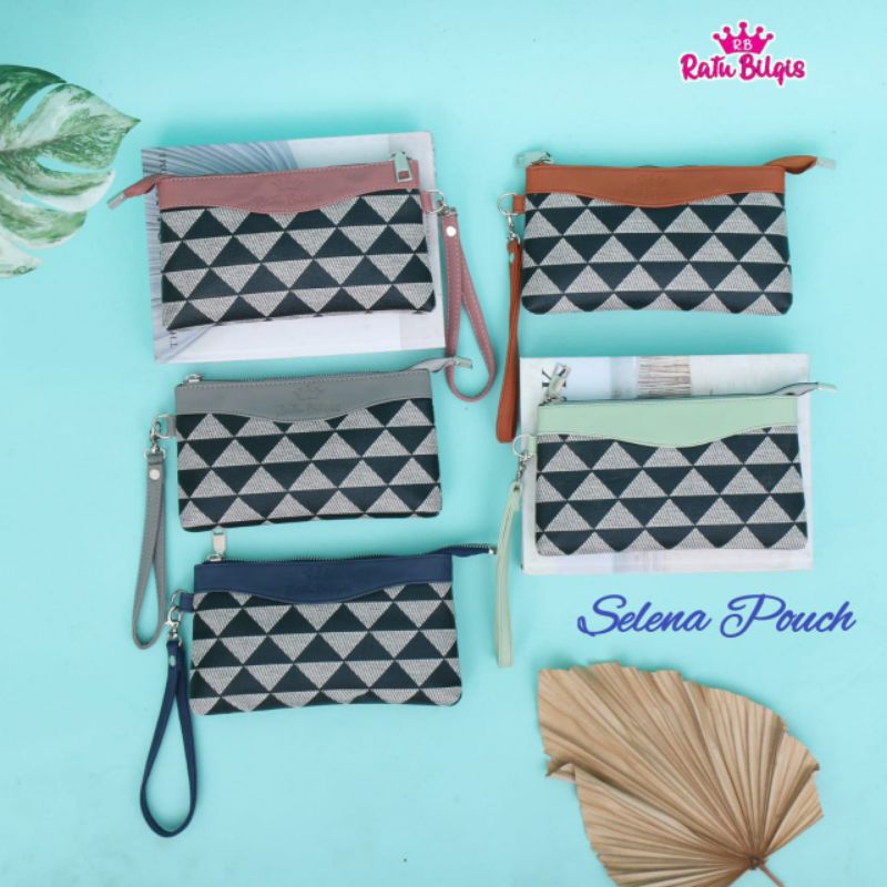 Selena Pouch By Ratu Bilqis Tempat Uang &amp; Kunci Muat Hp